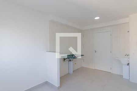 Sala de apartamento à venda com 2 quartos, 32m² em Parque Sevilha, São Paulo