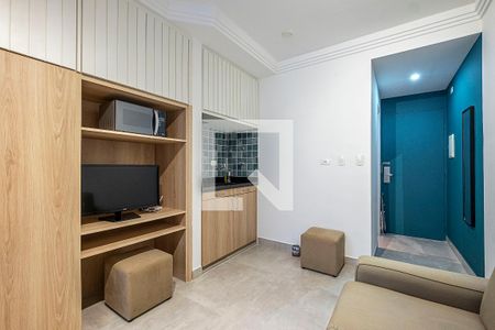 Sala/Cozinha de kitnet/studio para alugar com 1 quarto, 27m² em Cerqueira César, São Paulo