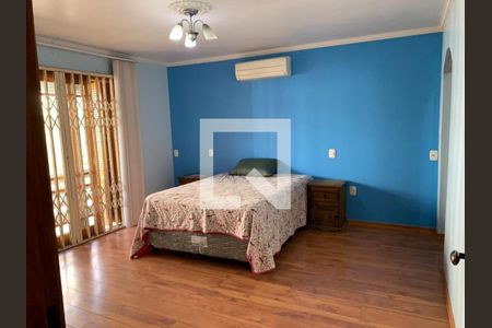 Casa à venda com 3 quartos, 362m² em São Sebastião, Porto Alegre