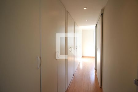 Suíte  de apartamento para alugar com 3 quartos, 111m² em Itaim Bibi, São Paulo