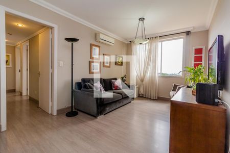 Sala de apartamento à venda com 3 quartos, 105m² em Medianeira, Porto Alegre