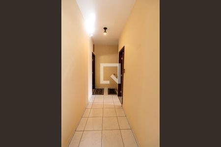 Corredor Quartos de casa à venda com 4 quartos, 318m² em Vila Lageado, São Paulo