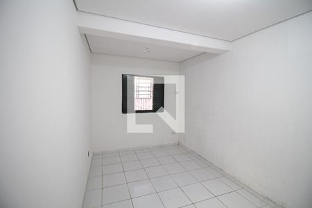 Quarto 2 de casa para alugar com 2 quartos, 70m² em Vila Esperança, São Paulo