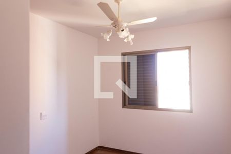 Quarto de apartamento para alugar com 3 quartos, 90m² em Centro, Ribeirão Preto