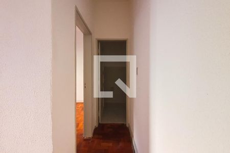 Corredor de apartamento para alugar com 1 quarto, 60m² em Liberdade, São Paulo