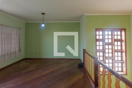 Sala 2 de casa à venda com 4 quartos, 270m² em Jardim Magnólia, Campinas