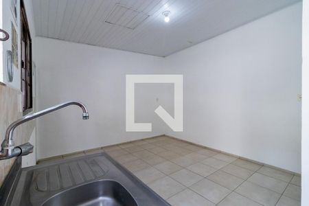 Sala/Quarto de casa para alugar com 1 quarto, 30m² em Vila Gumercindo, São Paulo