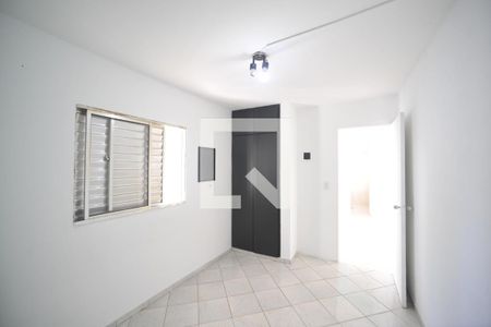 Quarto de casa para alugar com 1 quarto, 50m² em Vila Prudente, São Paulo