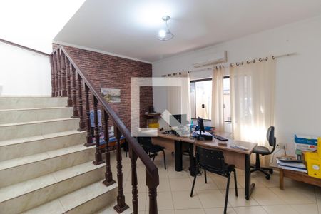 Salas de casa à venda com 5 quartos, 202m² em Jardim Nova Europa, Campinas
