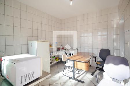 Cozinha 02 (Edícula) de casa à venda com 5 quartos, 202m² em Jardim Nova Europa, Campinas