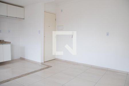 Sala de apartamento para alugar com 1 quarto, 34m² em Vila Mazzei, São Paulo