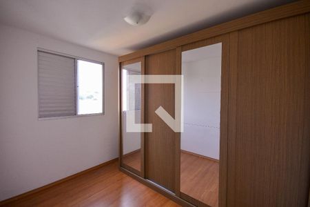 Quarto 2 de apartamento para alugar com 2 quartos, 50m² em Vila Caraguata, São Paulo