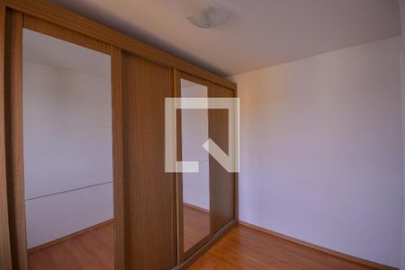 Quarto 2 de apartamento para alugar com 2 quartos, 50m² em Vila Caraguata, São Paulo