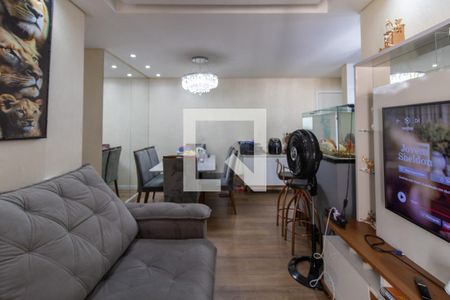 Sala de apartamento para alugar com 2 quartos, 68m² em Jardim Flor da Montanha, Guarulhos