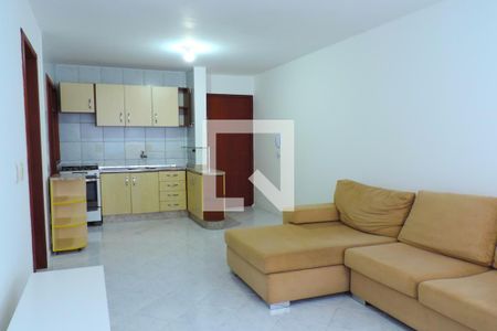 Sala de apartamento para alugar com 1 quarto, 45m² em Carvoeira, Florianópolis