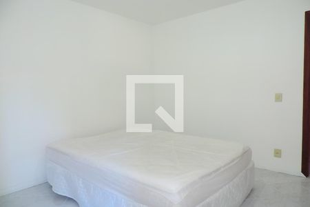 Quarto 1 de apartamento para alugar com 1 quarto, 45m² em Carvoeira, Florianópolis