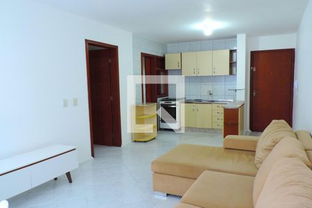 Sala de apartamento para alugar com 1 quarto, 45m² em Carvoeira, Florianópolis