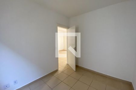 Quarto 2 de apartamento para alugar com 2 quartos, 42m² em Jardim Heitor Rigon, Ribeirão Preto