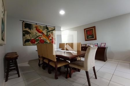 Sala  de apartamento à venda com 4 quartos, 115m² em Jacarepaguá, Rio de Janeiro