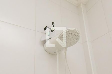 Banheiro de kitnet/studio para alugar com 1 quarto, 24m² em Santa Cecília, São Paulo