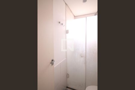 Banheiro de apartamento à venda com 2 quartos, 49m² em Limão, São Paulo