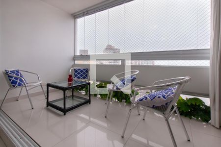 Varanda de apartamento para alugar com 5 quartos, 250m² em Centro, Guarujá