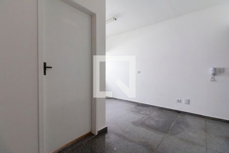 Sala de casa de condomínio para alugar com 1 quarto, 50m² em Itaquera, São Paulo