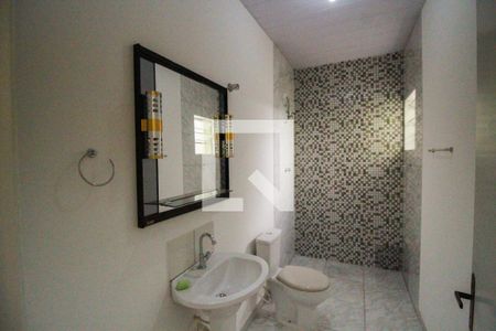 Banheiro de casa de condomínio para alugar com 1 quarto, 50m² em Itaquera, São Paulo