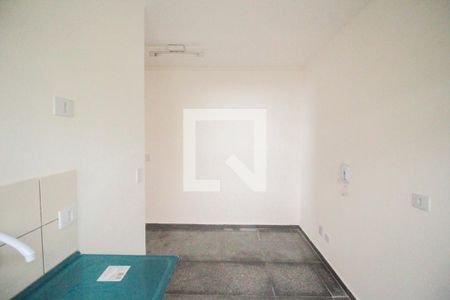 Sala/Cozinha de casa de condomínio para alugar com 1 quarto, 50m² em Itaquera, São Paulo