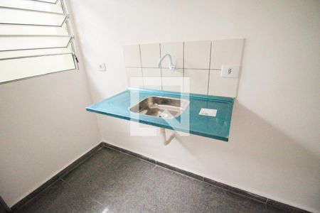 Sala/Cozinha de casa de condomínio para alugar com 1 quarto, 50m² em Itaquera, São Paulo