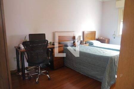 suite de casa à venda com 3 quartos, 178m² em Planalto Paulista, São Paulo