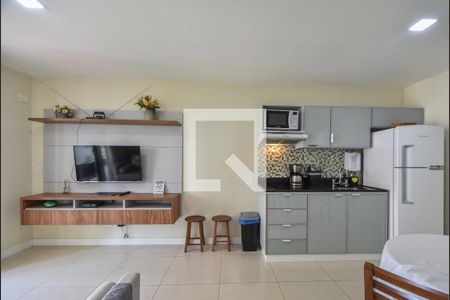 Sala de apartamento para alugar com 1 quarto, 42m² em Campo Belo, São Paulo