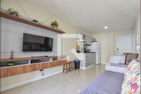 Sala de apartamento para alugar com 1 quarto, 42m² em Campo Belo, São Paulo