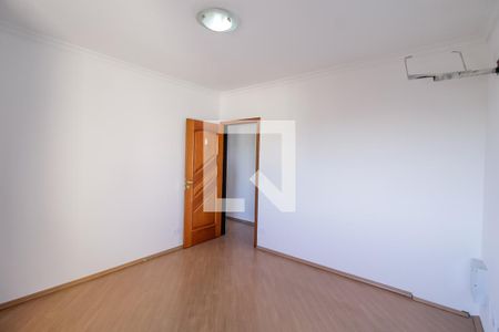 Quarto de casa para alugar com 3 quartos, 493m² em Vila Bela, São Paulo