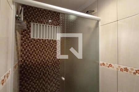 Banheiro da Suíte de apartamento à venda com 3 quartos, 45m² em Vila Paranaguá, São Paulo