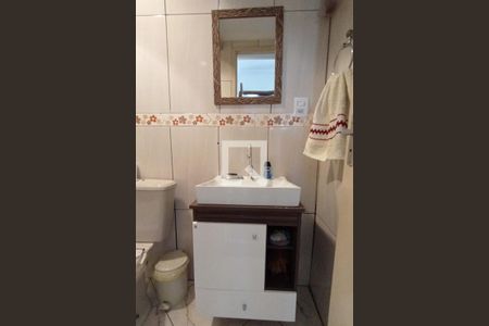 Banheiro da Suíte de apartamento à venda com 3 quartos, 45m² em Vila Paranaguá, São Paulo