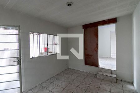 Sala de casa para alugar com 2 quartos, 75m² em Betânia, Belo Horizonte