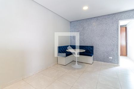Sala de casa para alugar com 2 quartos, 85m² em Indianópolis, São Paulo