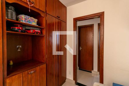 Quarto 1 de apartamento à venda com 3 quartos, 80m² em Madre Gertrudes, Belo Horizonte