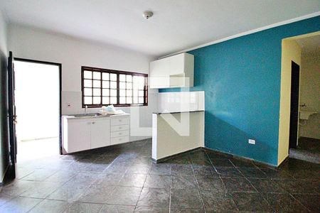 Sala/Cozinha de casa para alugar com 2 quartos, 63m² em Vila Francisco Matarazzo, Santo André