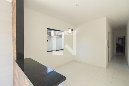 Sala de casa para alugar com 2 quartos, 64m² em Campo Grande, Rio de Janeiro