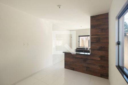 Sala de casa para alugar com 2 quartos, 64m² em Campo Grande, Rio de Janeiro