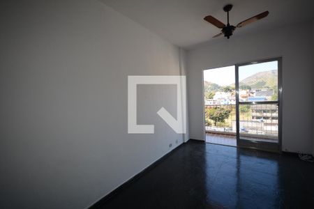 Sala de apartamento para alugar com 2 quartos, 56m² em Praça Seca, Rio de Janeiro