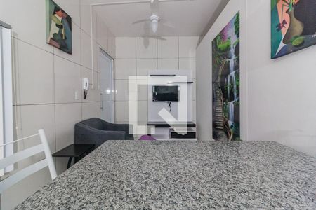 Sala de apartamento para alugar com 1 quarto, 36m² em Real Parque, São José