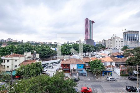 Sala - Vista de apartamento à venda com 2 quartos, 60m² em Pinheiros, São Paulo