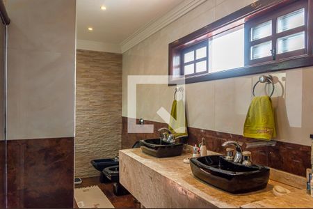 Casa para alugar com 750m², 5 quartos e 5 vagas Casa para alugar com 750m², 5 quartos e 5 vagasBanheiro da Suíte 1