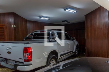 Casa para alugar com 750m², 5 quartos e 5 vagas Casa para alugar com 750m², 5 quartos e 5 vagasGaragem