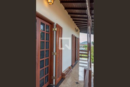 Casa para alugar com 750m², 5 quartos e 5 vagas Casa para alugar com 750m², 5 quartos e 5 vagasVaranda