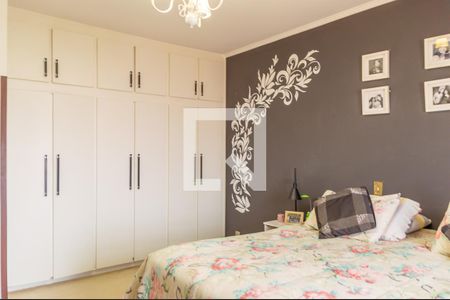 Casa para alugar com 750m², 5 quartos e 5 vagas Casa para alugar com 750m², 5 quartos e 5 vagasSuíte 3