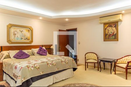 Casa para alugar com 750m², 5 quartos e 5 vagas Casa para alugar com 750m², 5 quartos e 5 vagasSuíte 1